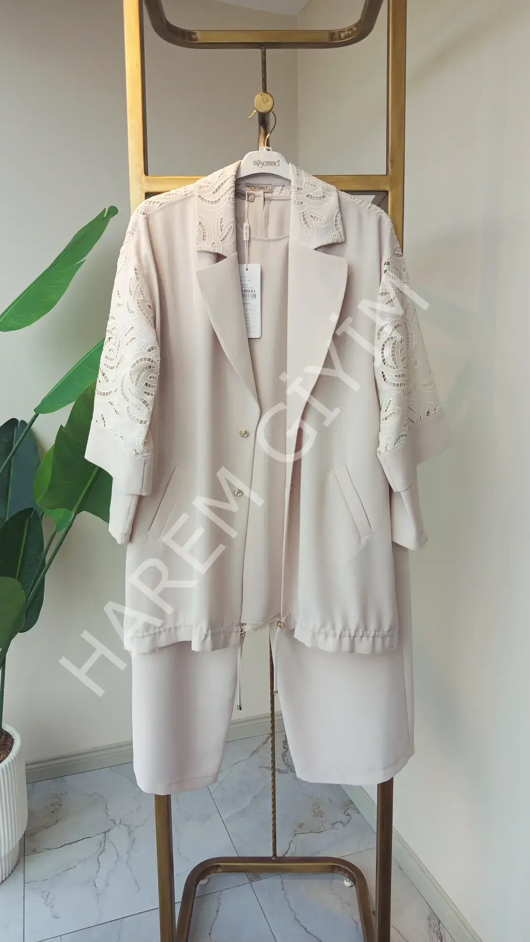 MÜSEMMA ÜÇLÜ TAKIM