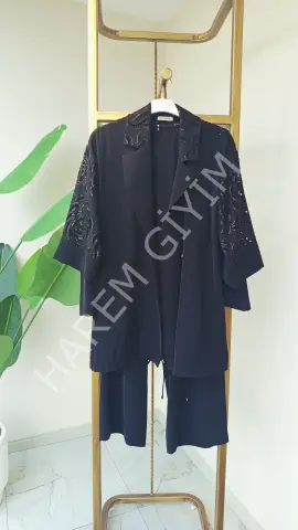 MÜSEMMA ÜÇLÜ TAKIM