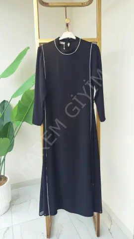 MÜSEMMA KREP TAŞ VE YANLARI İP DETAY ELBİSE