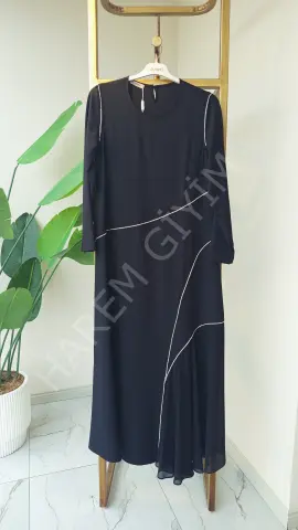 MÜSEMMA KREP TAŞ  DETAY ELBİSE