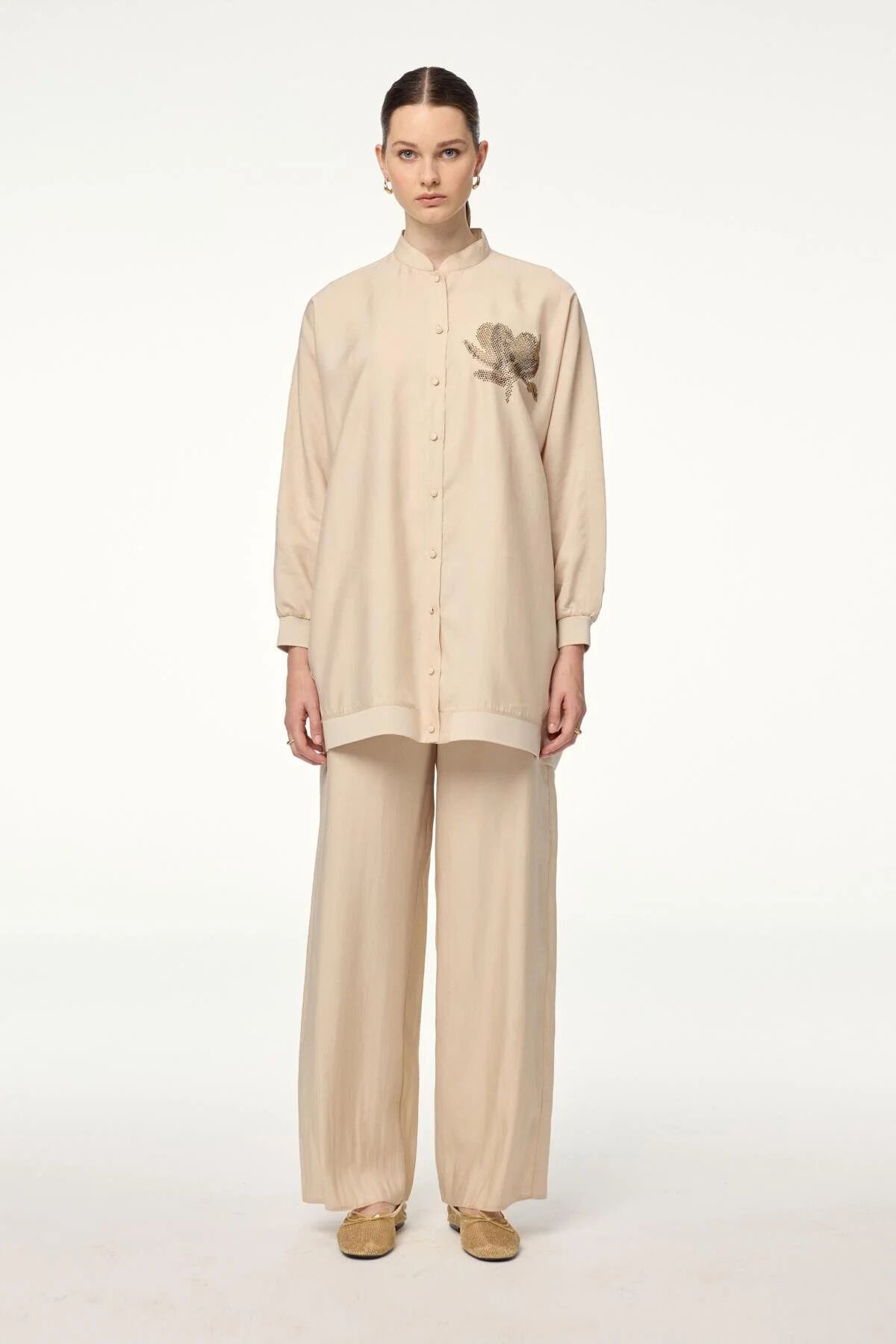 ZÜHRE DİK YAKA TAŞ İŞLEMELİ TAKIM