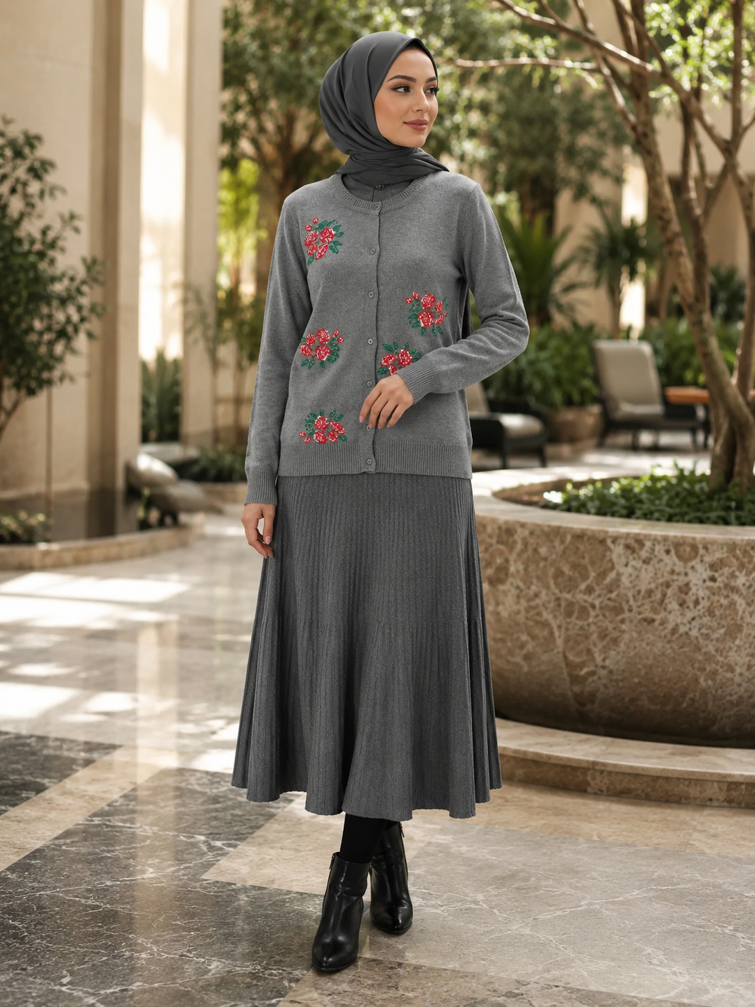 ON FASHION HIRKA
