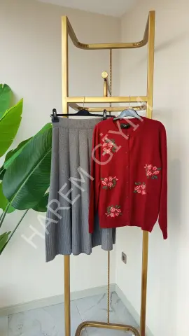 ON FASHION HIRKA