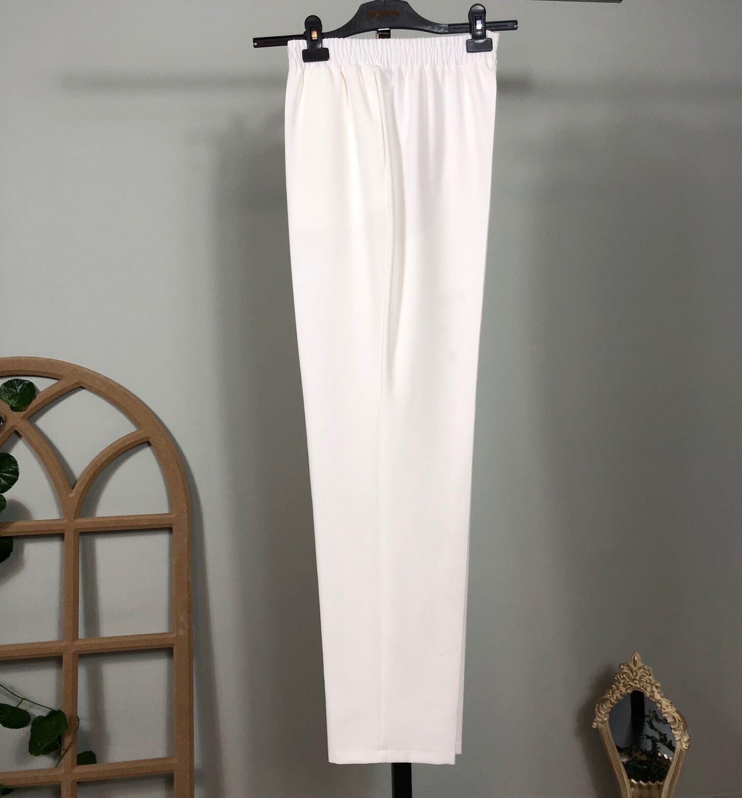 MODİVA BELİ TAM LASTİKLİ PANTOLON BEYAZ 022