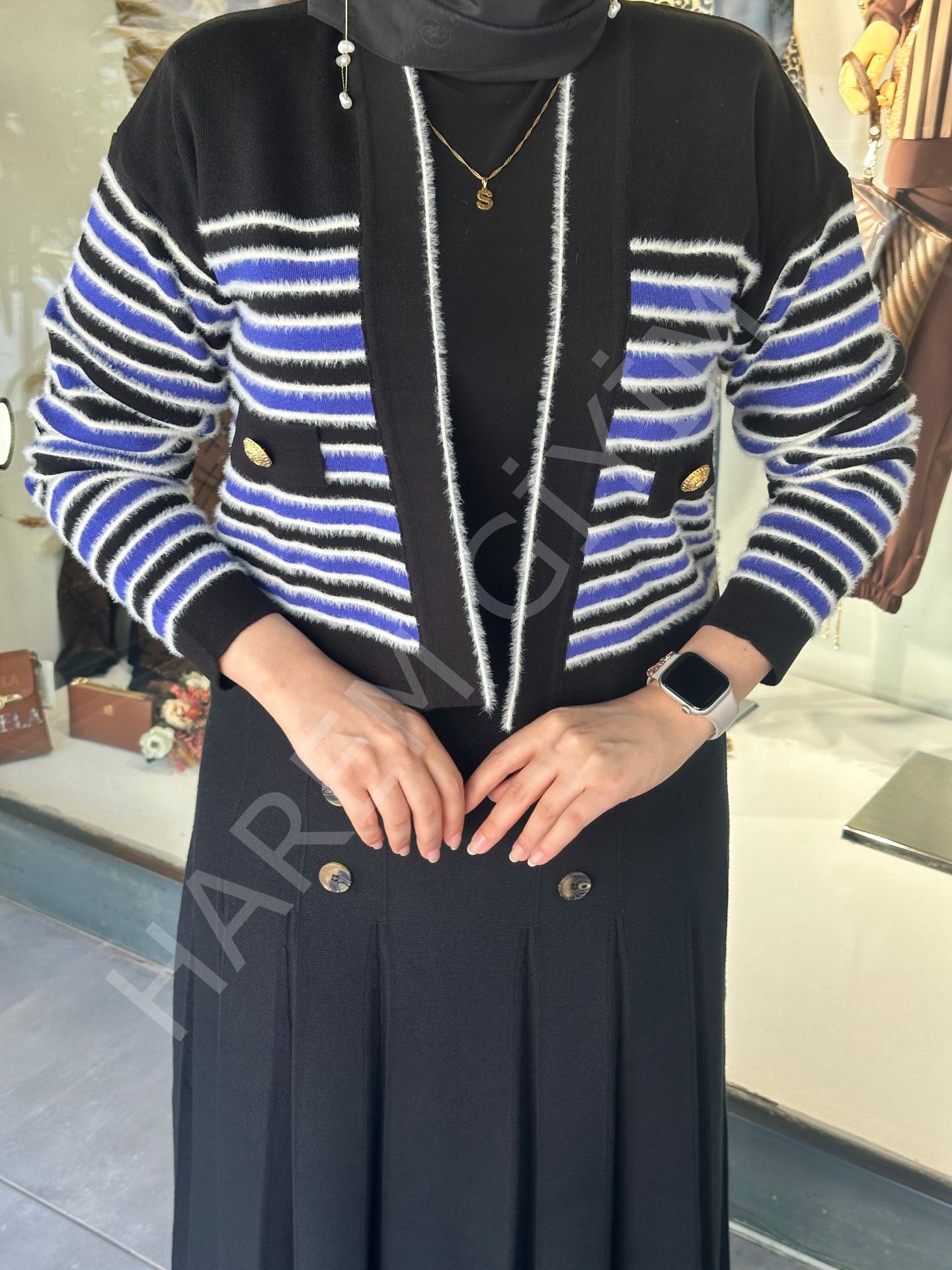 ON TRIKO ÇİZGİLİ HIRKA