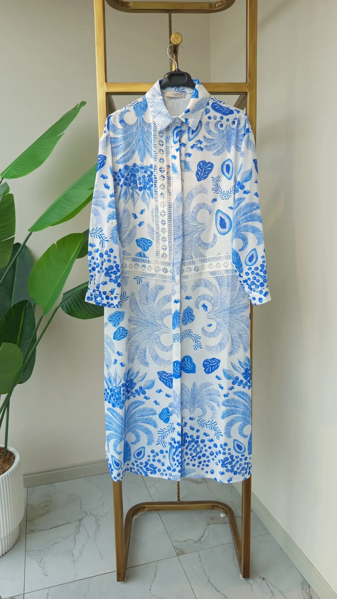 ZÜHRE GLİNT ÇİÇEK DESENLİ GÖMLEK