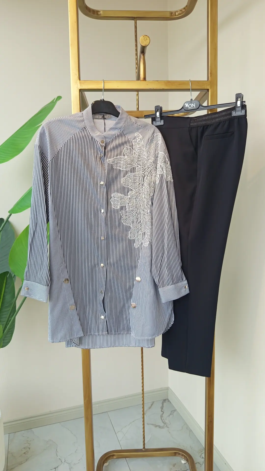 QMASH ÇİZGİLİ GÖMLEK