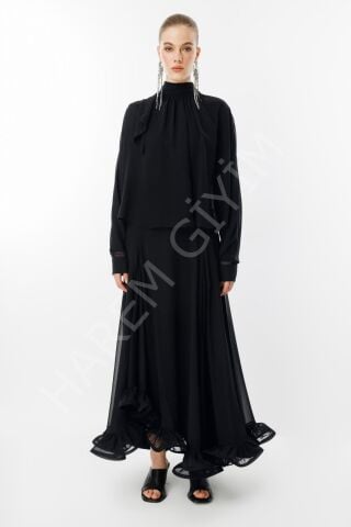 GHISA ÜÇLÜ ETEKLİ TAKIM
