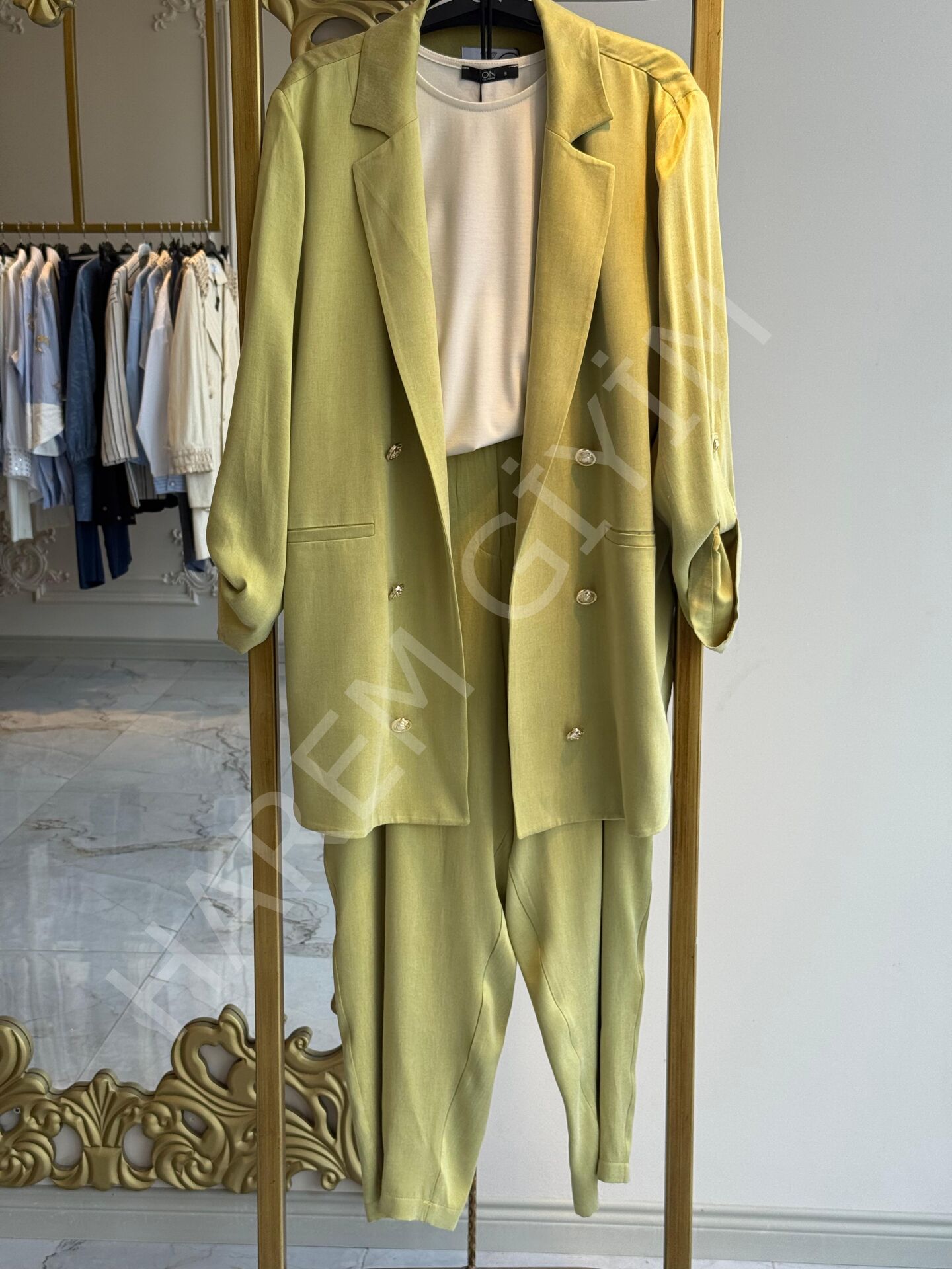 GHISA İKİLİ TAKIM