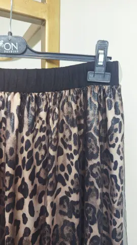 ZÜHRE LEOPAR ETEKLİ İKİLİ TAKIM