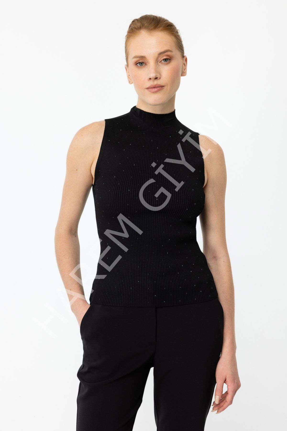 ON TRIKO HALTER YAKA TAŞLI BLUZ