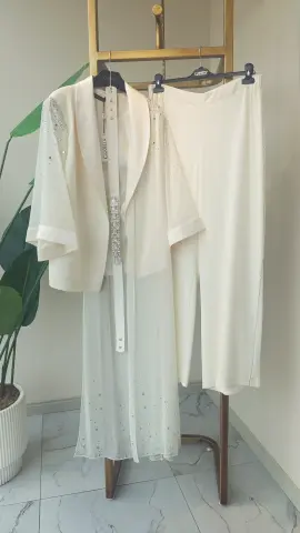 GAZELLA TAŞ DETAYLI İKİLİ TAKIM