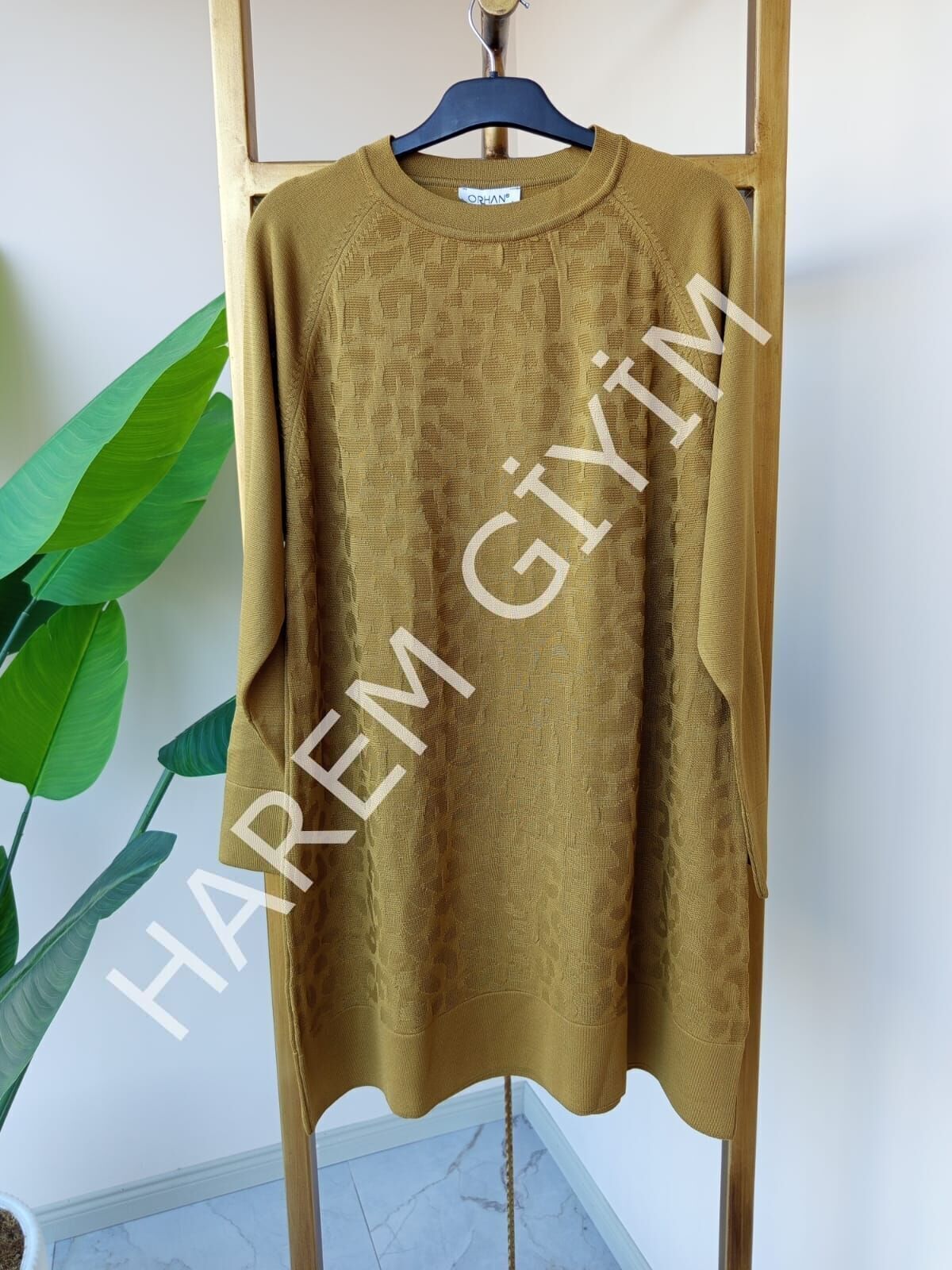 ORHAN KENDİNDEN DESENLİ MERSERİZE TUNIK