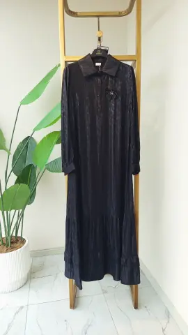 ORHAN JAKARLI ELBİSE