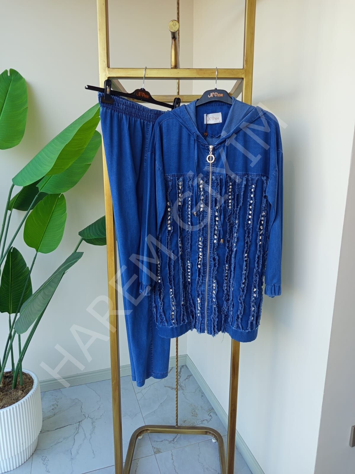 N'PRIVE TAŞ DETAY CEKETLİ PANTOLON TAKIM