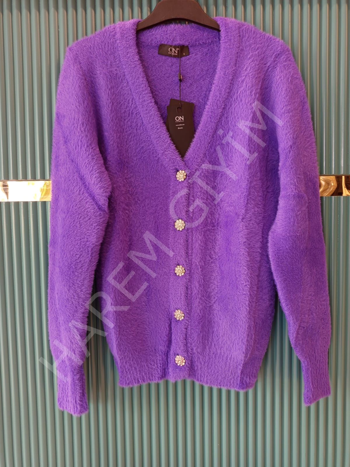 ON TRIKO ANGORA HIRKA