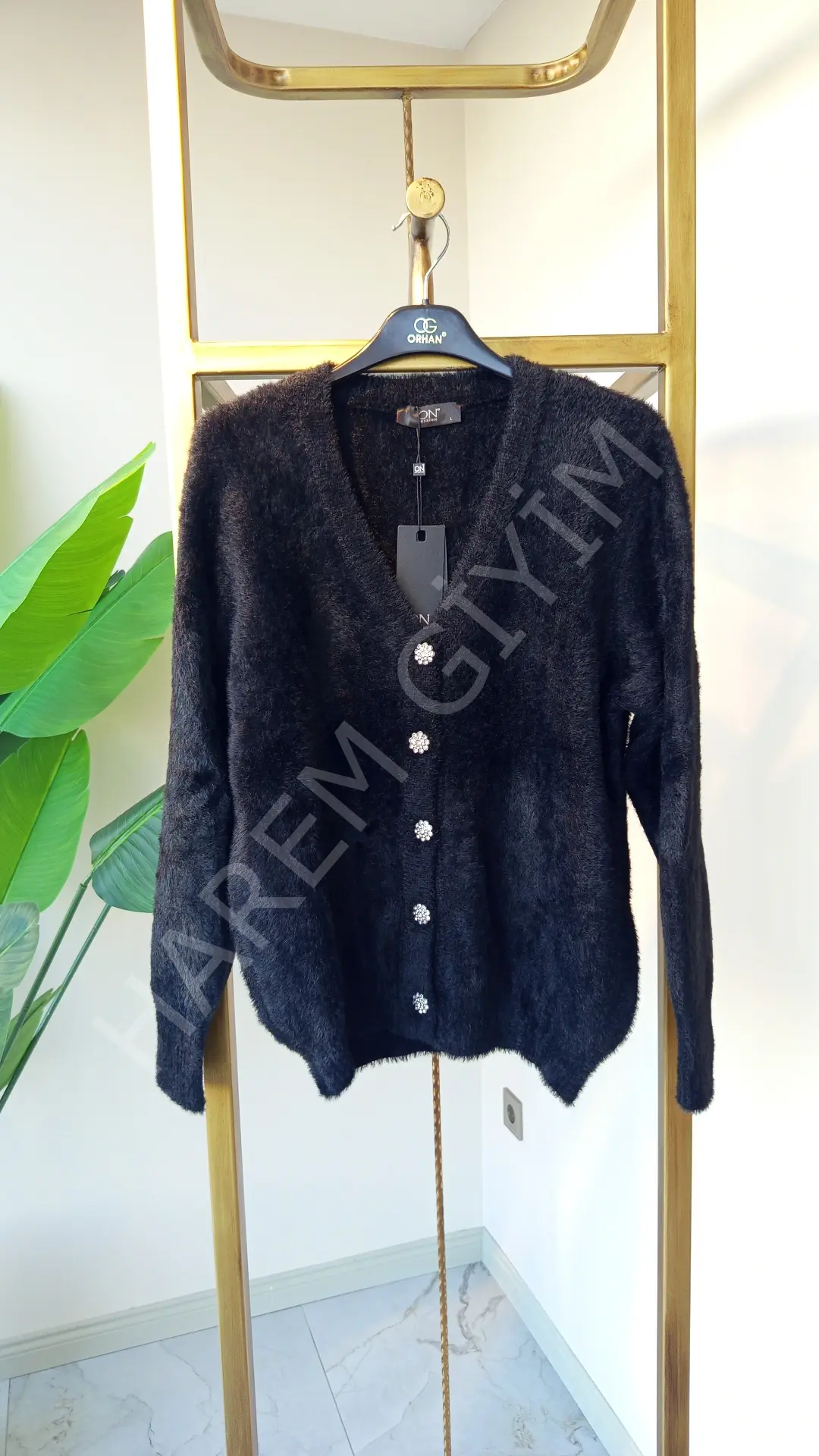 ON TRIKO ANGORA HIRKA