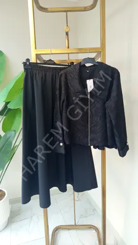 MY312 FERMUARLI JAKARLI ETEKLİ TAKIM