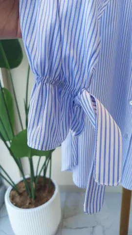 ORHAN İNCİLİ ÇİZGİLİ GÖMLEK