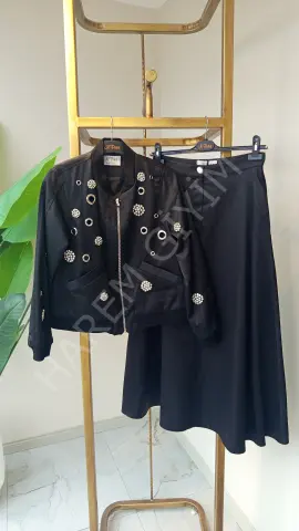 N'PRIVE ETEKLİ TAKIM