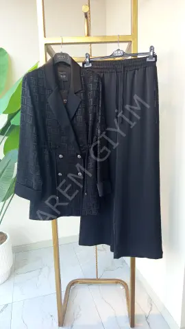 NUR'E JAKARLI CEKET TAKIM