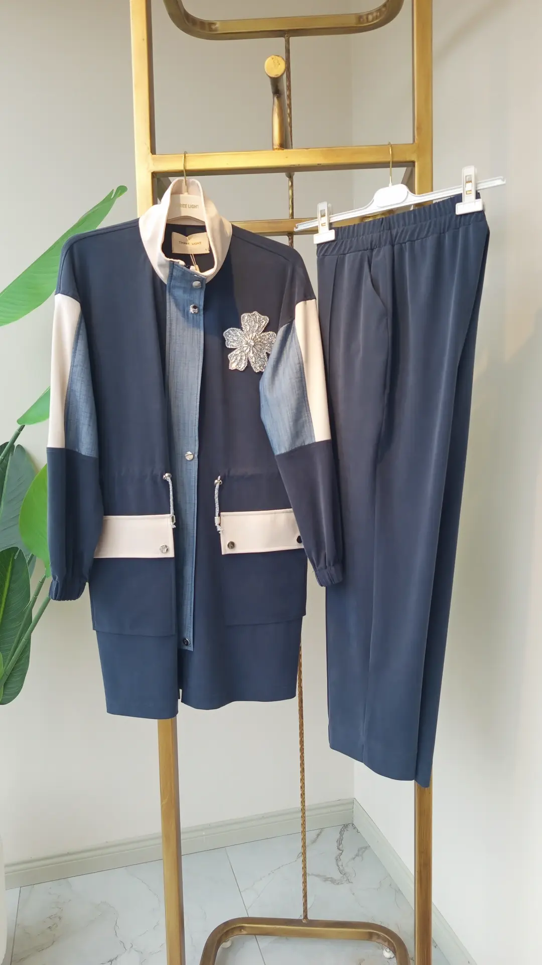 MÜSEMMA / THREE LIGHT YIKAMA KUMAŞ TAŞ DETAY İKİLİ TAKIM