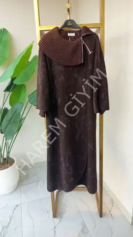 ORHAN RİBANALI GENİŞ YAKA KAP