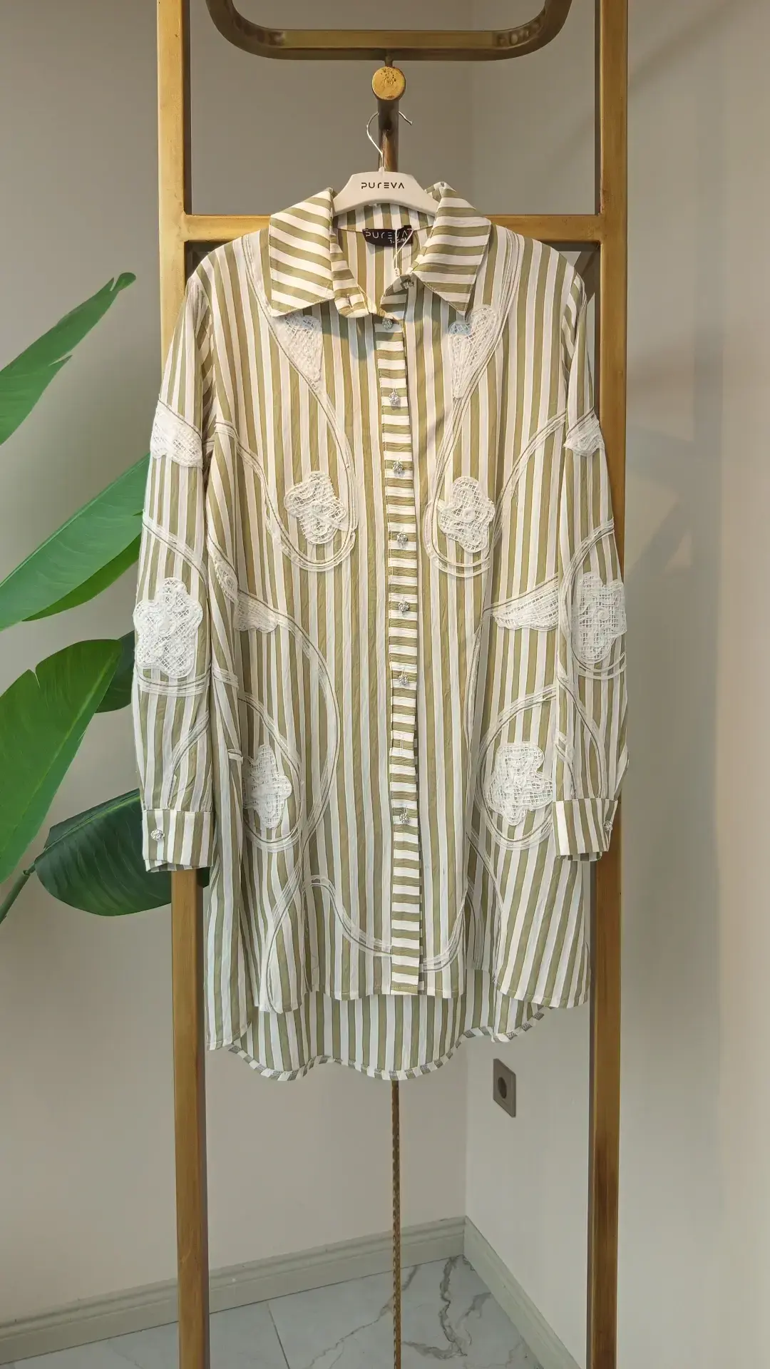 PUREVA ÇİZGİLİ GÖMLEK