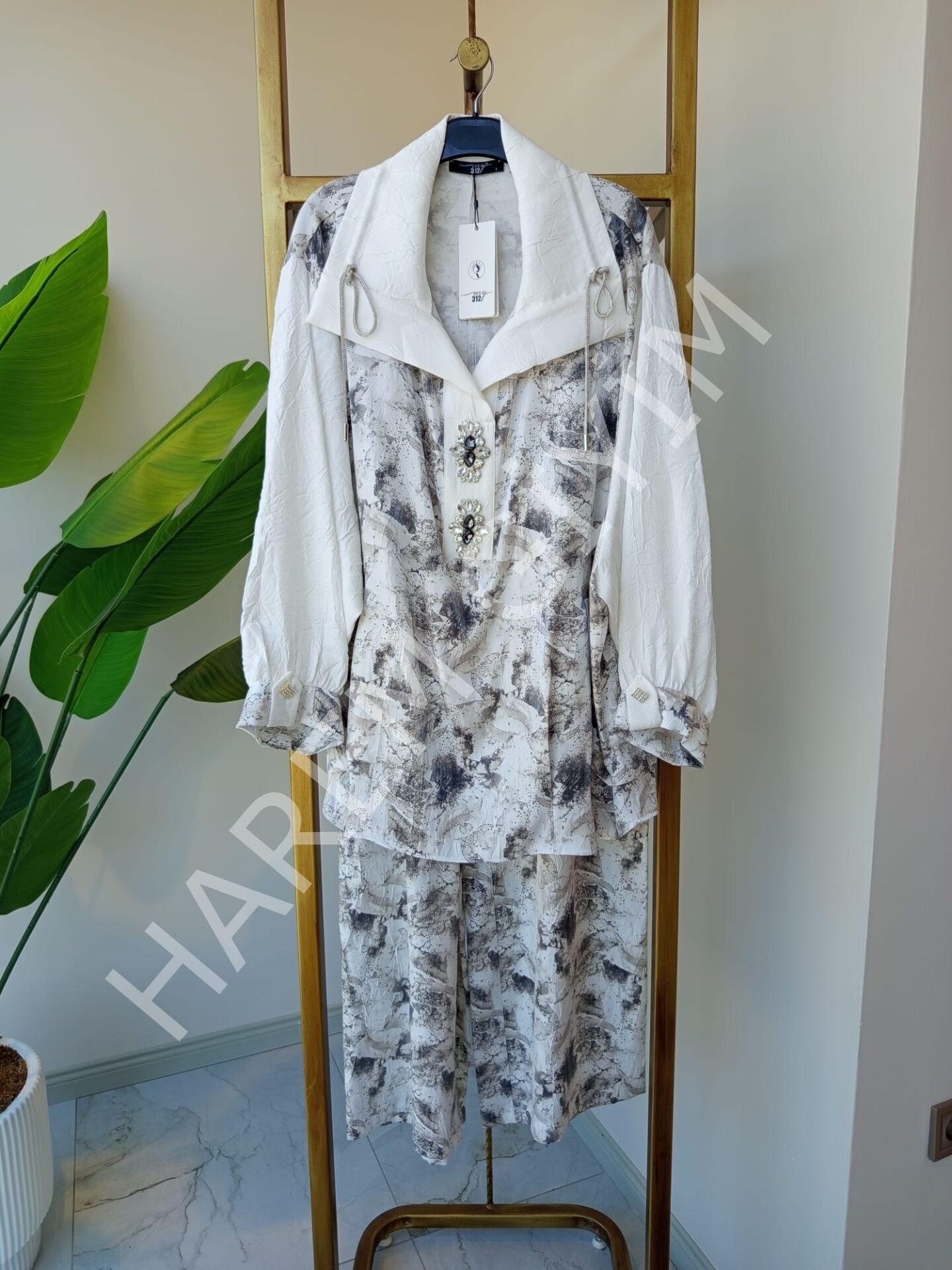 MY312 DESENLİ SATEN TAKIM