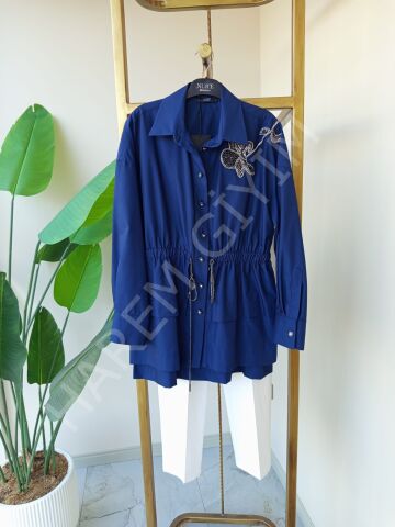 NUR'E TAŞ İŞLEMELİ GÖMLEK