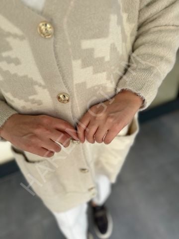 GHISA TRIKO HIRKA