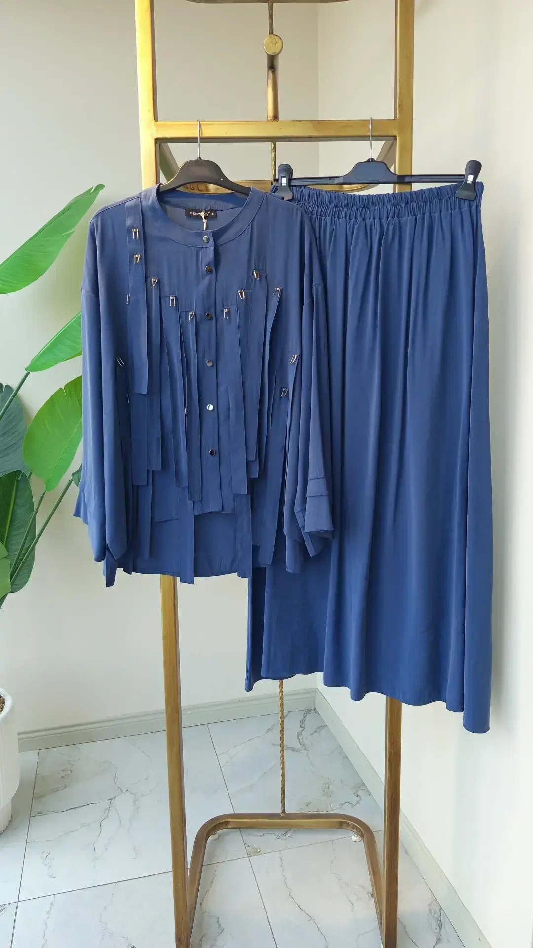 CEREMONY TENCEL KUMAŞ ETEKLİ TAKIM