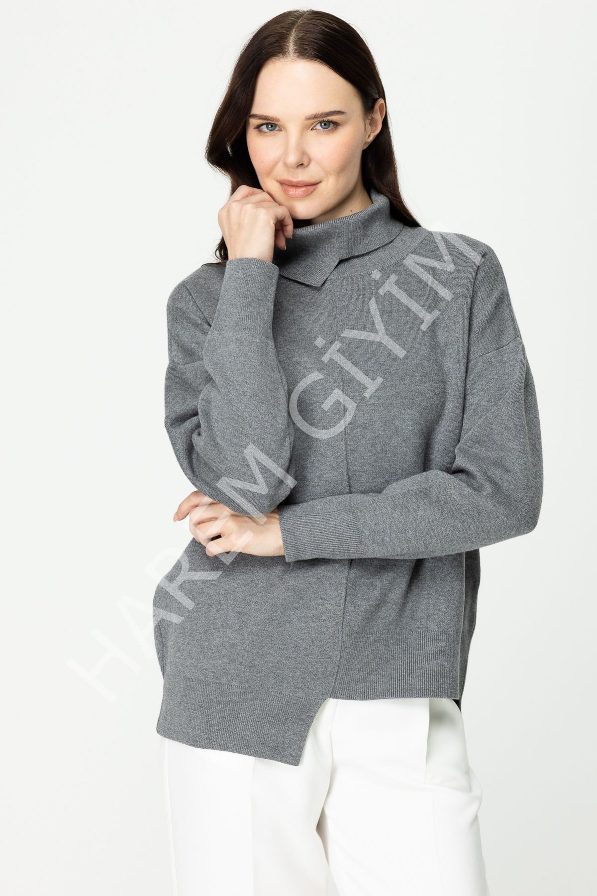 ON TRIKO ÖNÜ KISADAN UZUNA YARIM BALIKÇI KAZAK