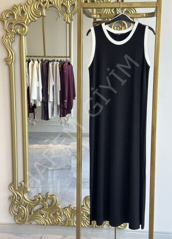 ON TRIKO BEYAZ ÇİZGİ DETAY ELBİSE