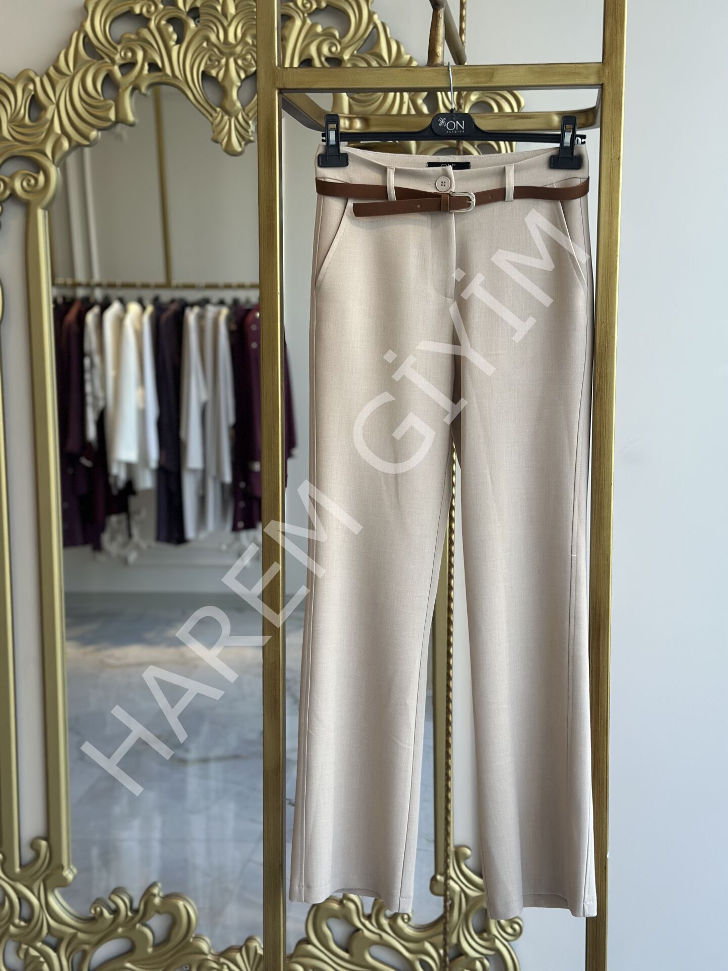 ON TRIKO İNCE KEMERLİ PANTOLON