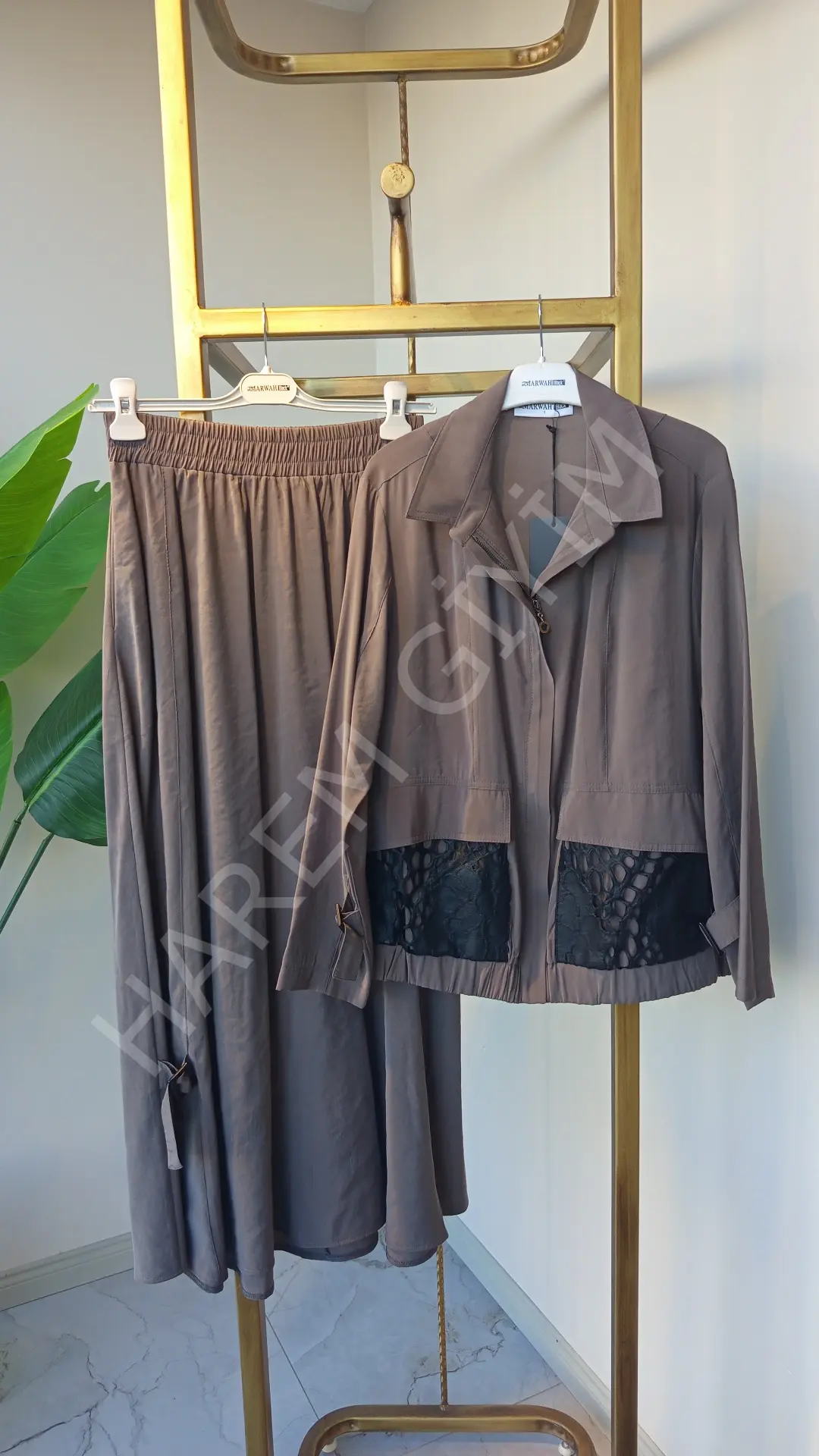 ALMARWAH ETEKLİ TAKIM