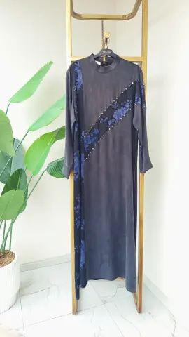 PUREVA ÇAPRAZ ÇİÇEK GARNİLİ İPEK ELBİSE