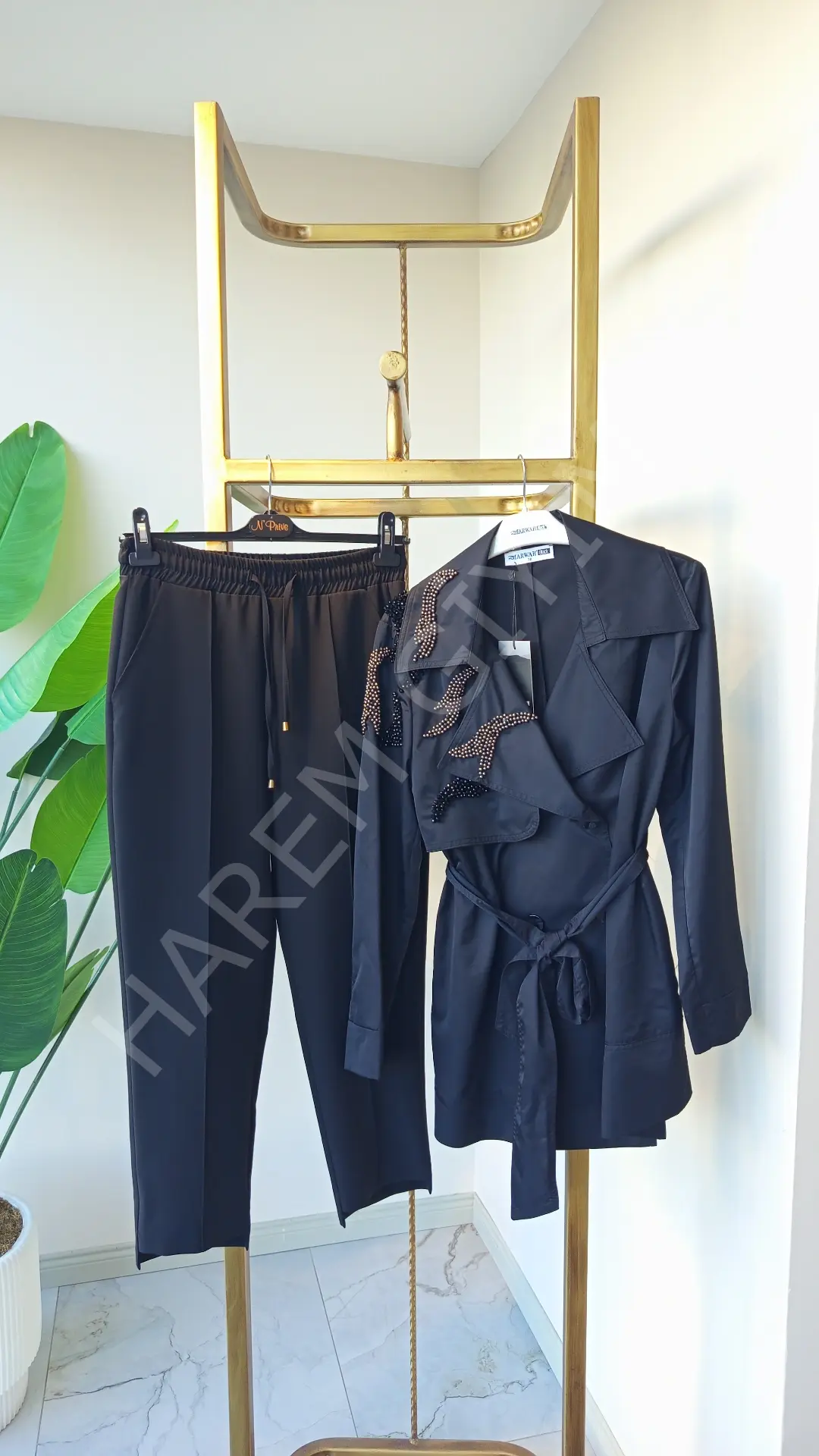 ALMARWAH OMUZ TAŞ İŞLEME DETAY KISA TRENCH