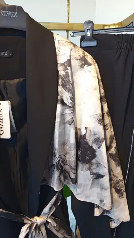 GAZELLA ŞAL DESEN BLAZER CEKET TAKIM