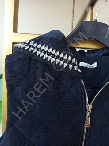 SOLİS TAŞ İŞLEME DETAY UZUN YELEK