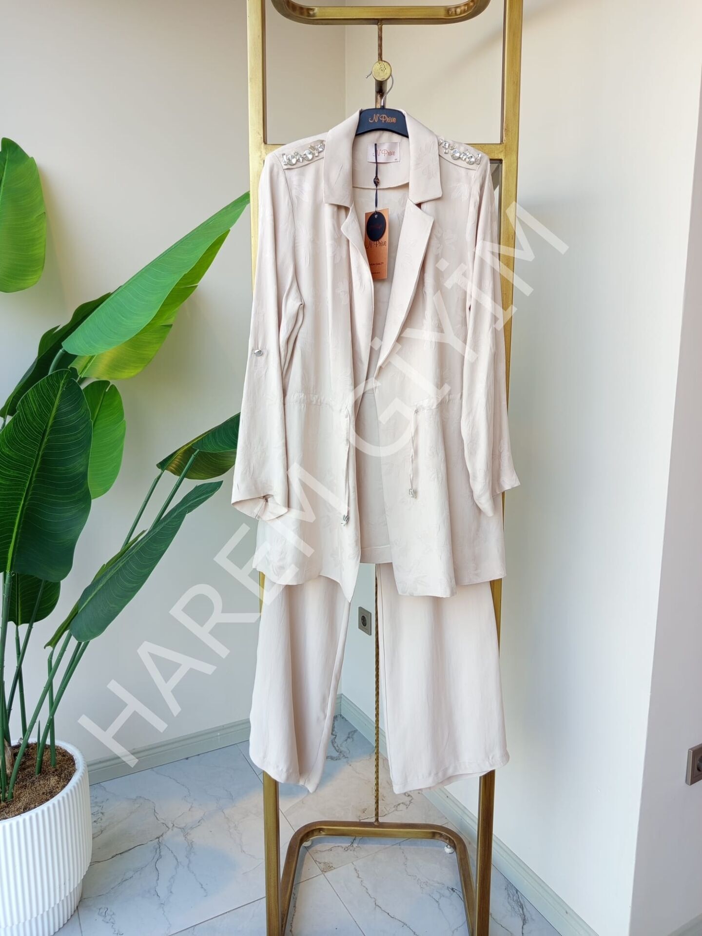 N'PRIVE JAKARLI TAKIM