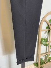 BELİ LASTİKLİ DOUBLE PAÇA HAVUÇ PANTOLON SİYAH 025