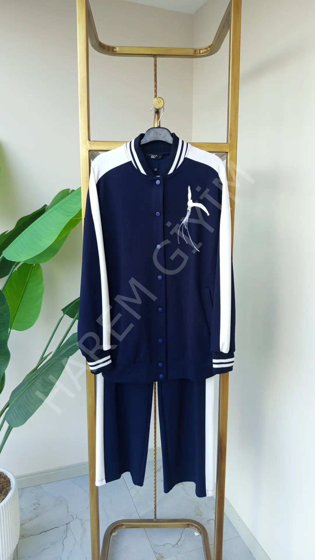 MY312 KUŞ DETAYLI TAKIM