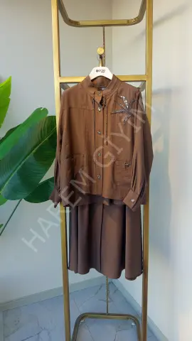 MHY312 TAŞLI DÜĞMELİ İKİLİ TAKIM