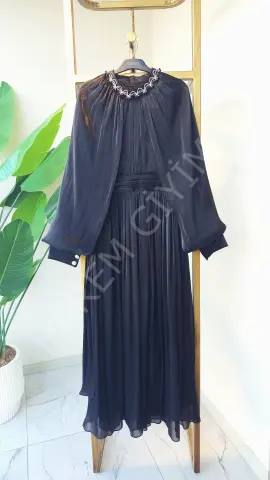 GAZELLA YAKASI TAŞ DETAY TÜL ELBİSE